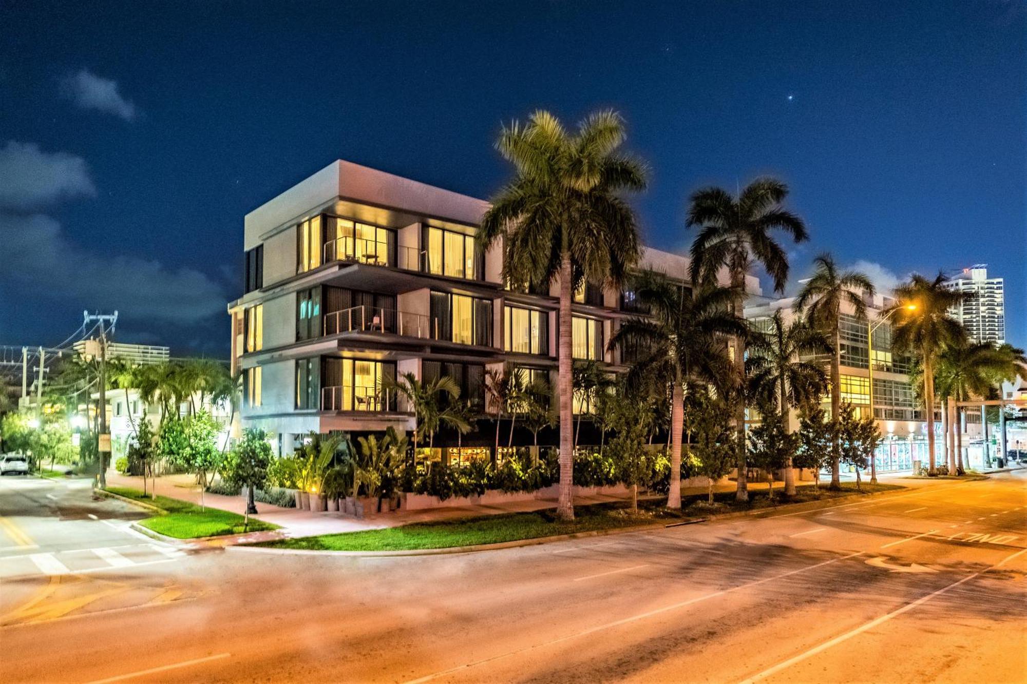 The March Hotel Miami Beach Exterior photo
